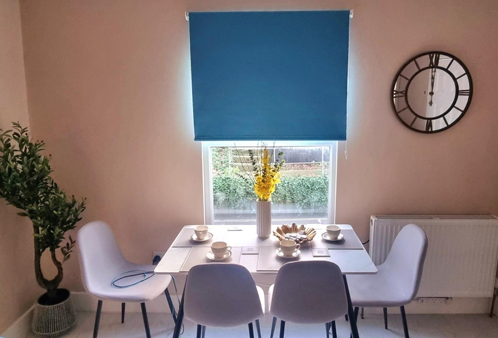 Central Winchester Serviced Apartments מראה חיצוני תמונה